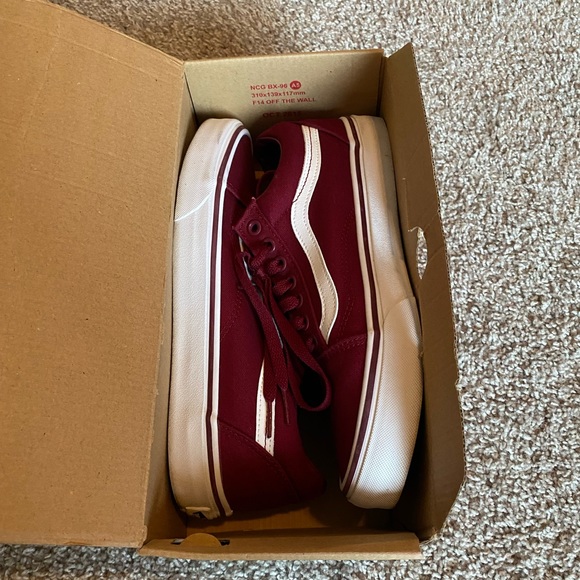 Vans Old Skools - Picture 3 of 8